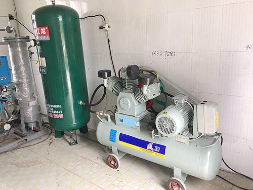 長沙湘麓環(huán)?？萍加邢薰?長沙湘麓臭氧機,長沙食品廠臭氧消毒機,長沙臭氧發(fā)生器,污水處理臭氧設(shè)備