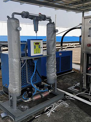 長沙湘麓環(huán)?？萍加邢薰?長沙湘麓臭氧機(jī),長沙食品廠臭氧消毒機(jī),長沙臭氧發(fā)生器,污水處理臭氧設(shè)備